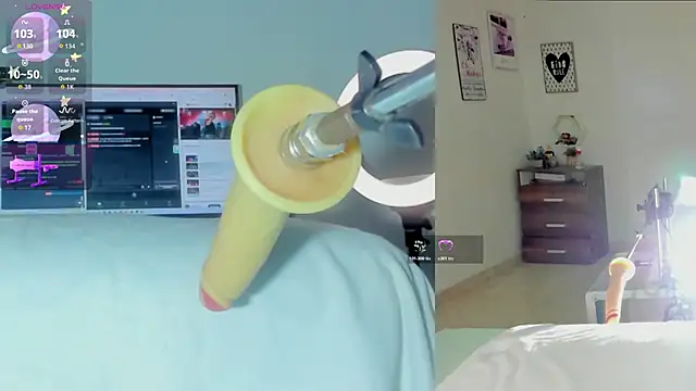 sofi velez online show from 02.15.26