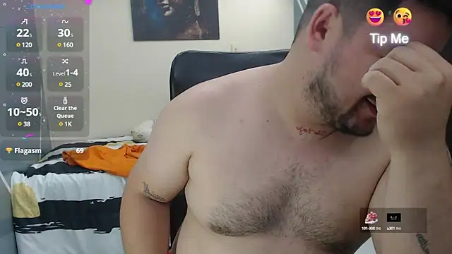 Snapshot of oso_dirty_ chatting on 02.16.25 oso dirty online show from 02.16.25