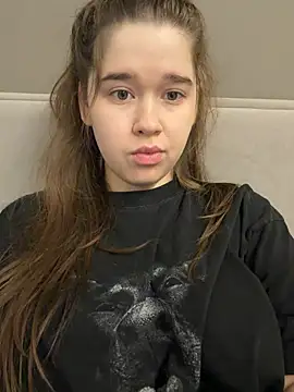 HornyGirlH online show from 04.19.26