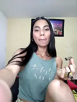 iamemmablake online show from 12.06.24