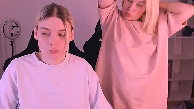 hotblonds online show from 01.07.25