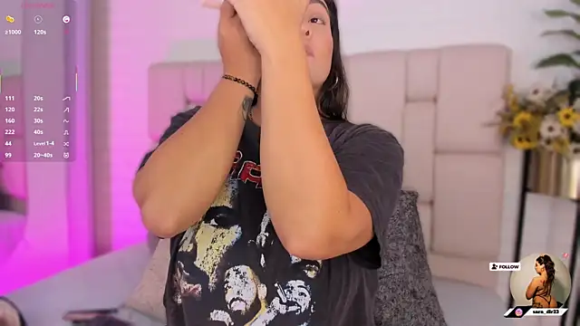 Snapshot of nataly_clark_ chatting on 09.29.25 nataly clark online show from 09.29.25