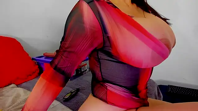 Snapshot of Conny_hot3 chatting on 09.25.25 Conny hot3 online show from 09.25.25