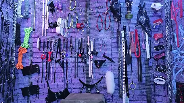 Snapshot of PANDORANEZZ chatting on 02.05.26 PANDORANEZZ online show from 02.05.26