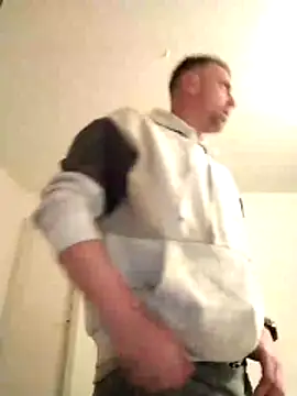 Kutasmaly online show from 04.17.26