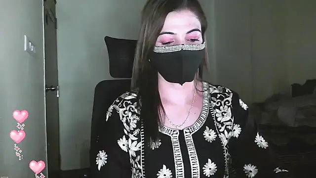 Snapshot of Cute_Sonii chatting on 07.15.26 Cute Sonii online show from 07.15.26