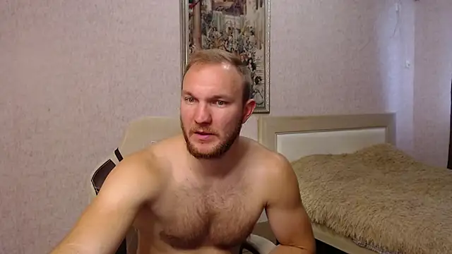 Snapshot of Toress1 chatting on 10.02.25 Toress1 online show from 10.02.25