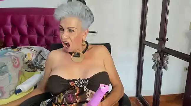 ArianaGoldd online show from 12.05.24