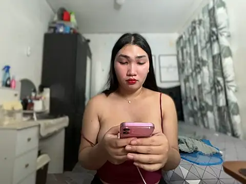 Miss Deliciousness online show from 03.26.26