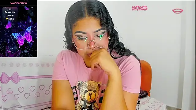 Snapshot of moana_taylor chatting on 03.11.26 moana taylor online show from 03.11.26