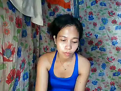 Snapshot of PinaySkinnyGirl chatting on 01.19.26 PinaySkinnyGirl online show from 01.19.26