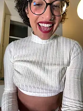 Lauyako online show from 02.15.25