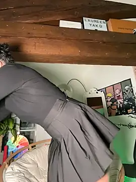 Lauyako online show from 10.14.25