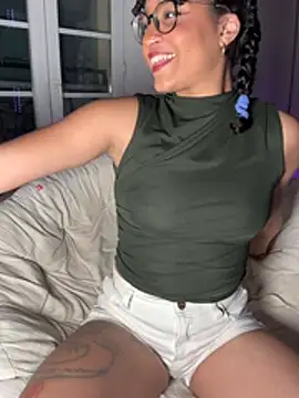 Lauyako online show from 04.17.26