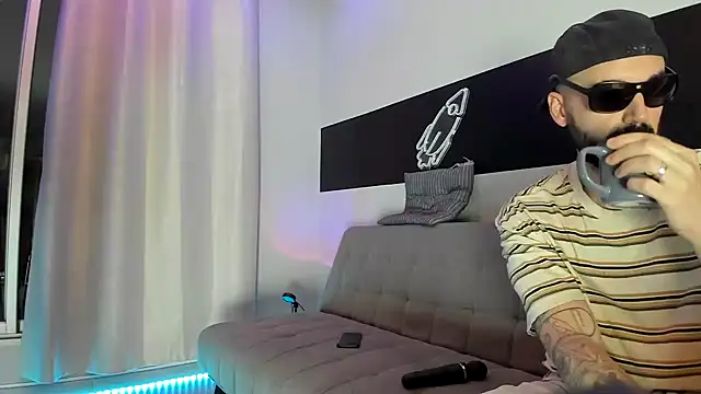 MattxFeet online show from 12.23.24