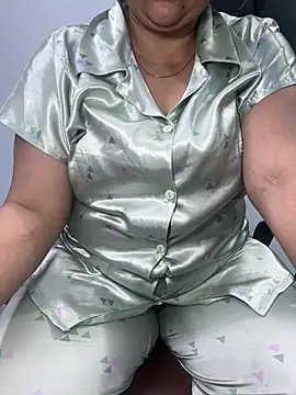 Preet Kaur 69 online show from 03.02.25