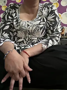 Preet Kaur 69 online show from 04.12.26