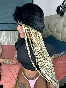 Nella Dolls online show from 01.08.26