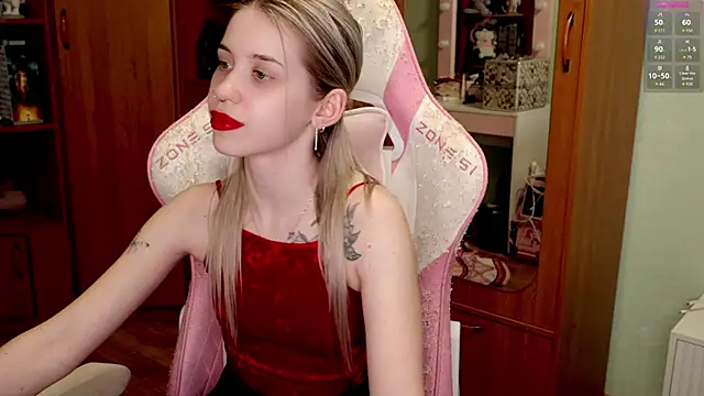 ho1yho1e online show from 03.02.25