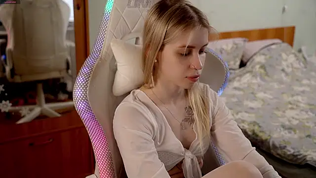 ho1yho1e online show from 02.19.26