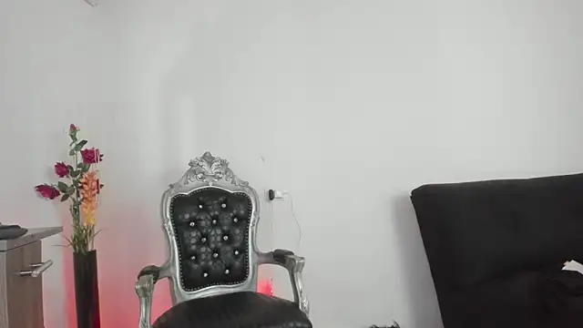 Snapshot of Hela_wet chatting on 03.02.25 Hela wet online show from 03.02.25