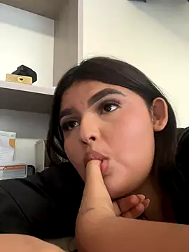 Lia sexx online show from 11.15.25