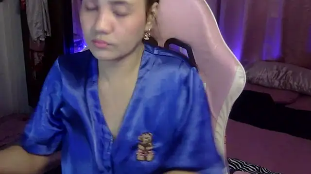 Snapshot of yourbabe_Brielle chatting on 02.01.25 yourbabe Brielle online show from 02.01.25