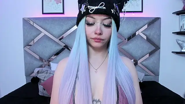 Snapshot of Keidy_rose chatting on 01.08.25 Keidy rose online show from 01.08.25