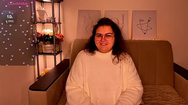 Curvy Jane online show from 12.12.24