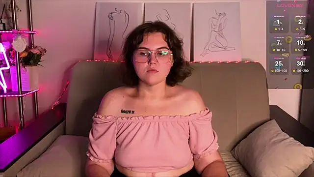 Curvy Jane online show from 09.17.25