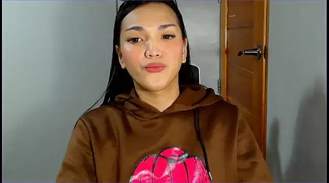 WONDERWOMAN2023 online show from 03.09.25