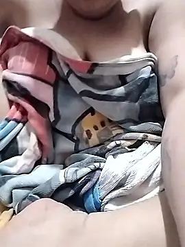 curvee Kyra online show from 01.10.26