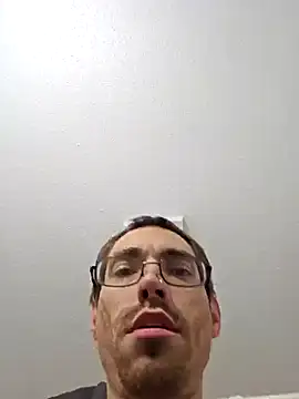 Snapshot of Loosegoose90 chatting on 12.25.24 Loosegoose90 online show from 12.25.24