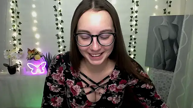 Snapshot of SweetPrincess_ chatting on 01.17.25 SweetPrincess online show from 01.17.25