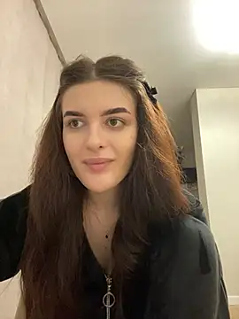 little belucci online show from 03.12.25