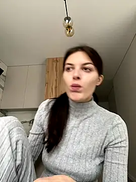 little belucci online show from 10.01.25