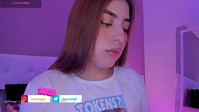 Snapshot of MaddyyLennon chatting on 01.04.25 MaddyyLennon online show from 01.04.25