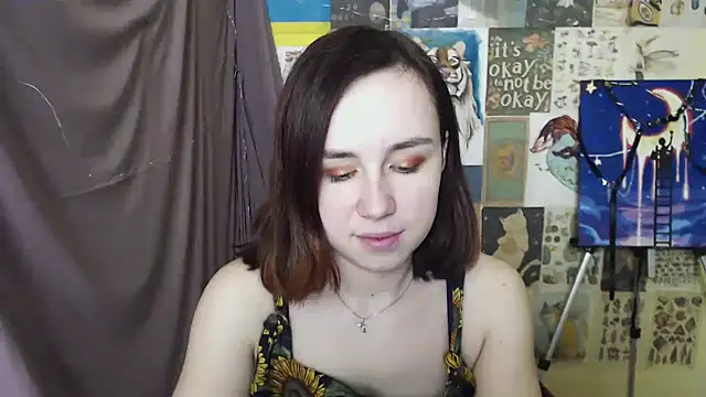 VeryVeryVeryShy  online show from 03.01.25