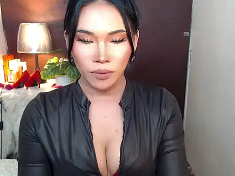 Snapshot of Ur_Fantastic_Lina chatting on 03.28.26 Ur Fantastic Lina online show from 03.28.26