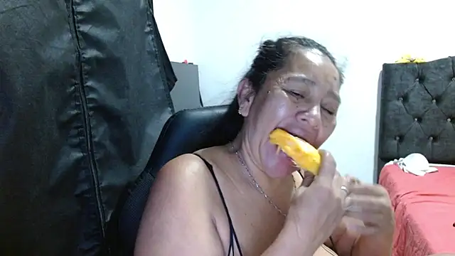 katia mature online show from 10.01.25