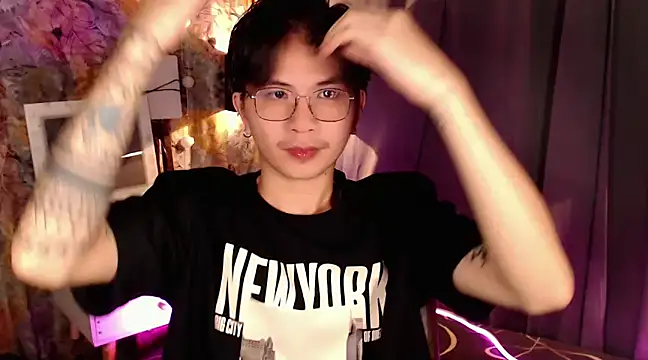 Sexy Handsome Drex online show from 12.24.24