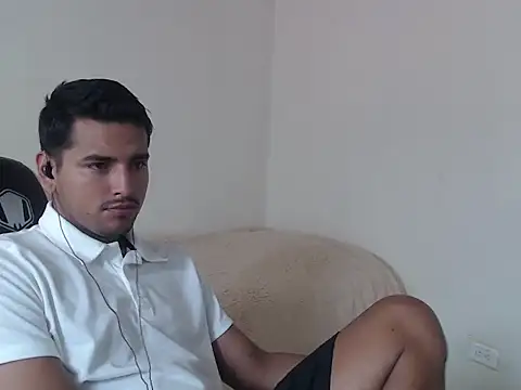 kylian 07 online show from 03.02.26