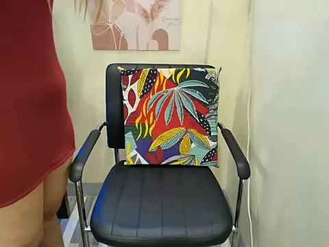 Snapshot of Skinny_regie99xxx chatting on 10.01.25 Skinny regie99xxx online show from 10.01.25