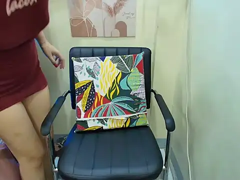 Snapshot of Skinny_regie99xxx chatting on 10.07.25 Skinny regie99xxx online show from 10.07.25