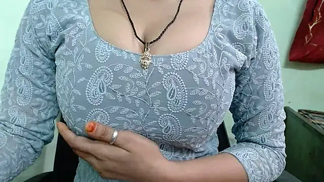 sweet-alia online show from 09.14.25