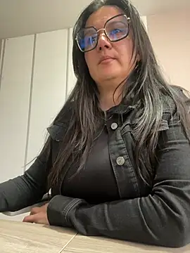 SWEETLILY18 online show from 01.08.25