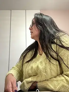 SWEETLILY18 online show from 01.10.25