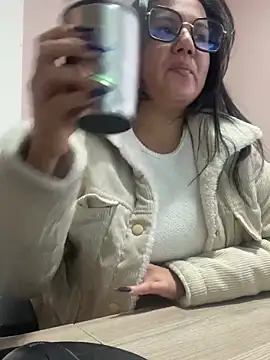 SWEETLILY18 online show from 01.21.25