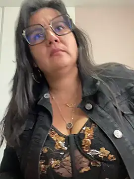 SWEETLILY18 online show from 03.15.25