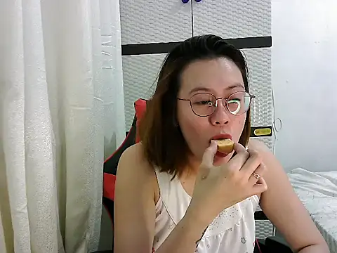 crizzybel online show from 03.21.25